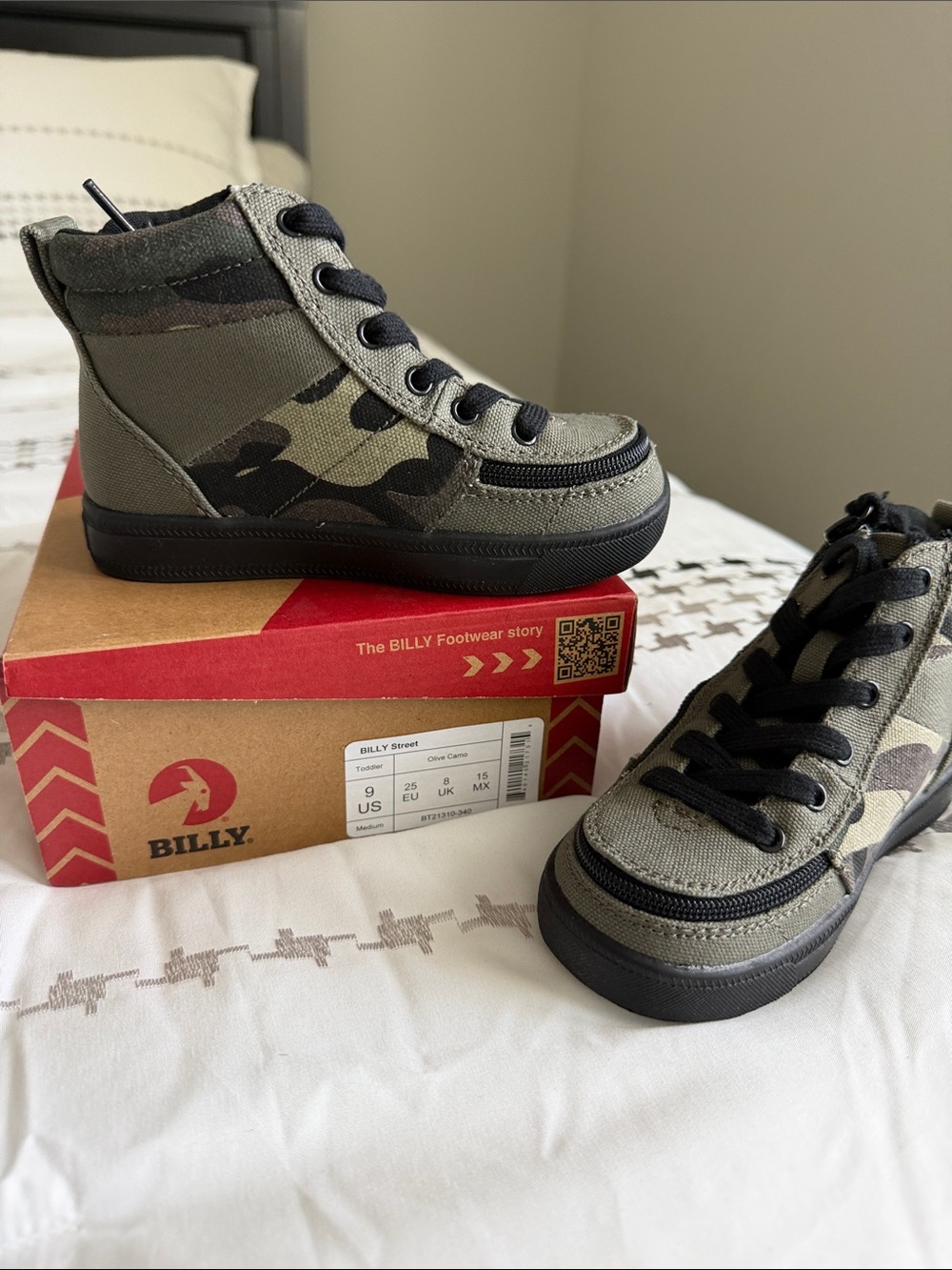 Toddler Billy Footwear Camo High-Top Sneakers
